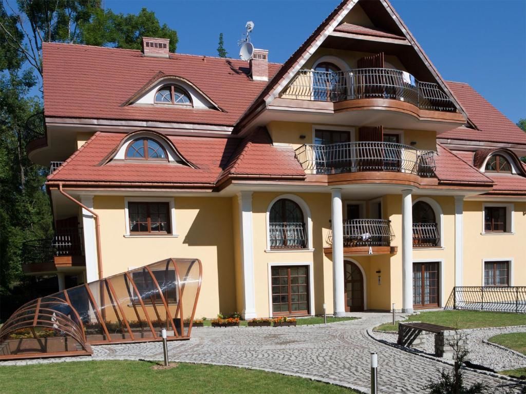 Апартаменты VisitZakopane - Sky Apartment Закопане