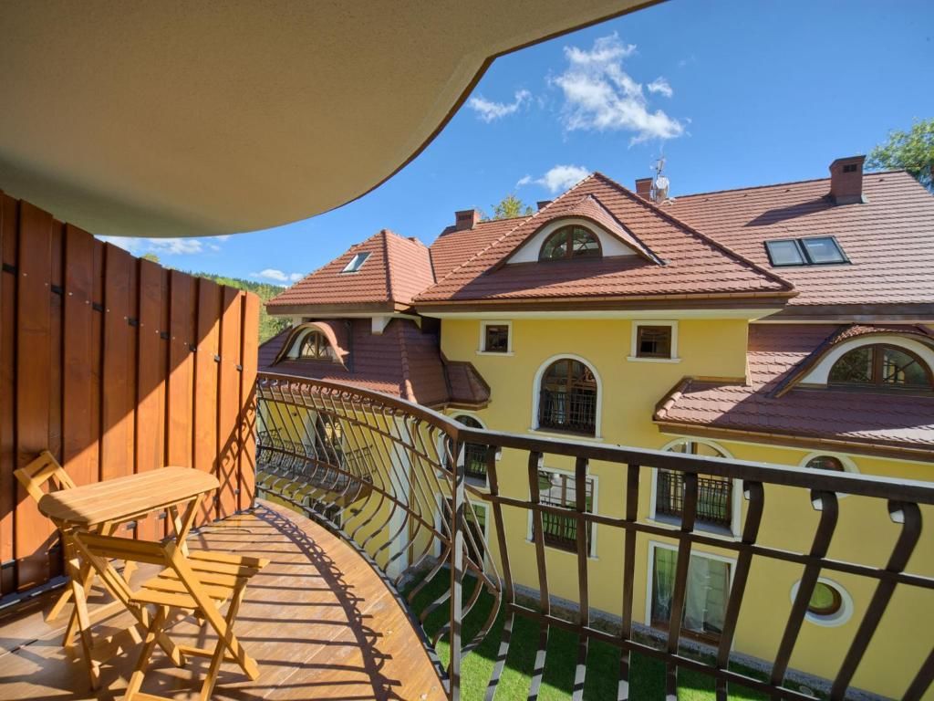 Апартаменты VisitZakopane - Sky Apartment Закопане