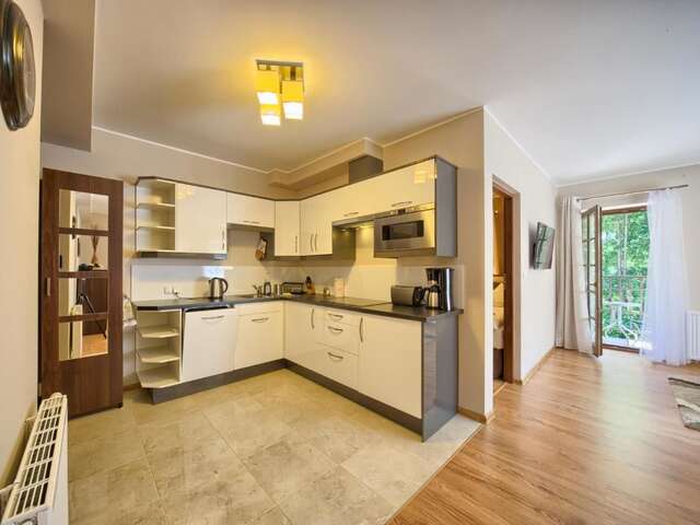 Апартаменты VisitZakopane - Sky Apartment Закопане-14