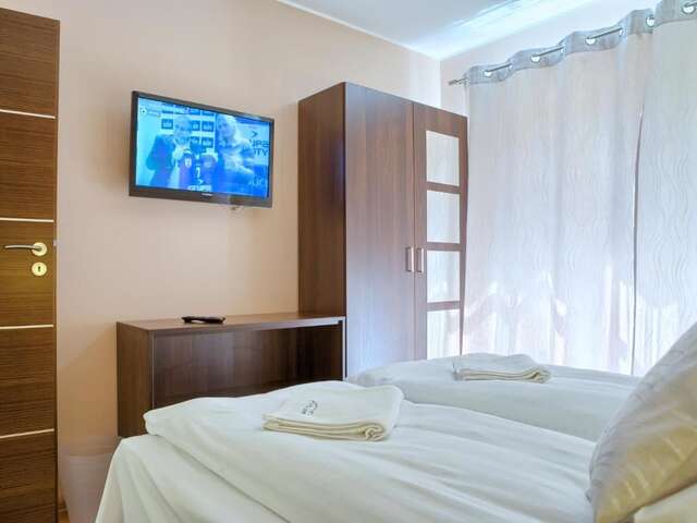 Апартаменты VisitZakopane - Sky Apartment Закопане-20