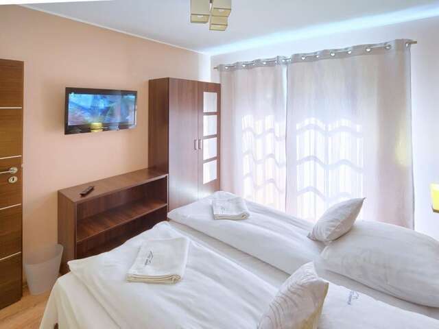 Апартаменты VisitZakopane - Sky Apartment Закопане-32