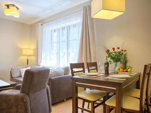 Апартаменты VisitZakopane - Sky Apartment Закопане-34